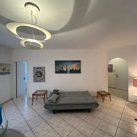 Apartment Lungolago Blu Sky *